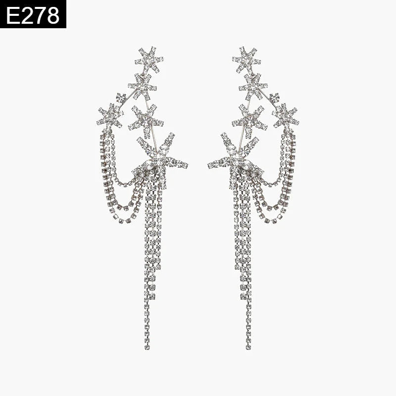 HERMOSA ACCESSORIESS
Jennifer Earrings Artificial Jewellery