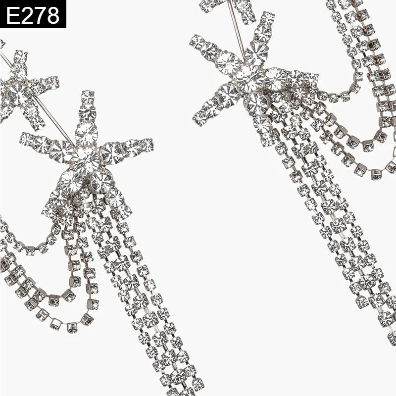 HERMOSA ACCESSORIESS
Jennifer Earrings Artificial Jewellery