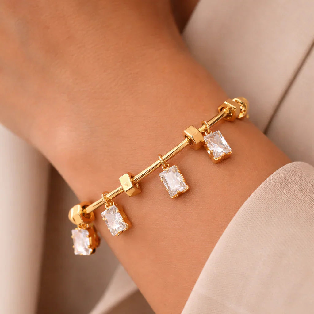 HERMOSA ACCESSORIESS
Hanging Diamond Kada Artificial Jewellery