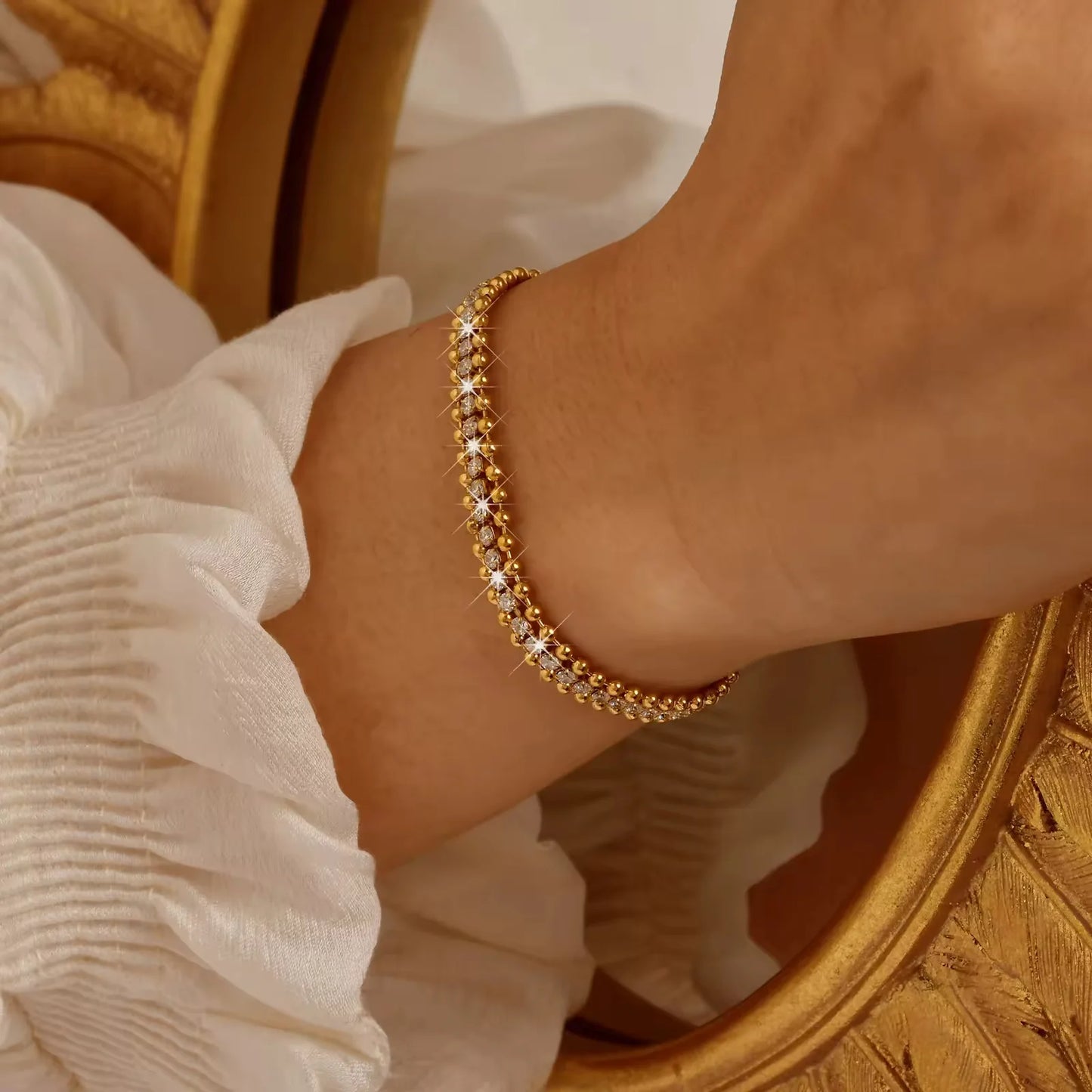 HERMOSA ACCESSORIESS
Diamond Tennis Bracelet Artificial Jewellery